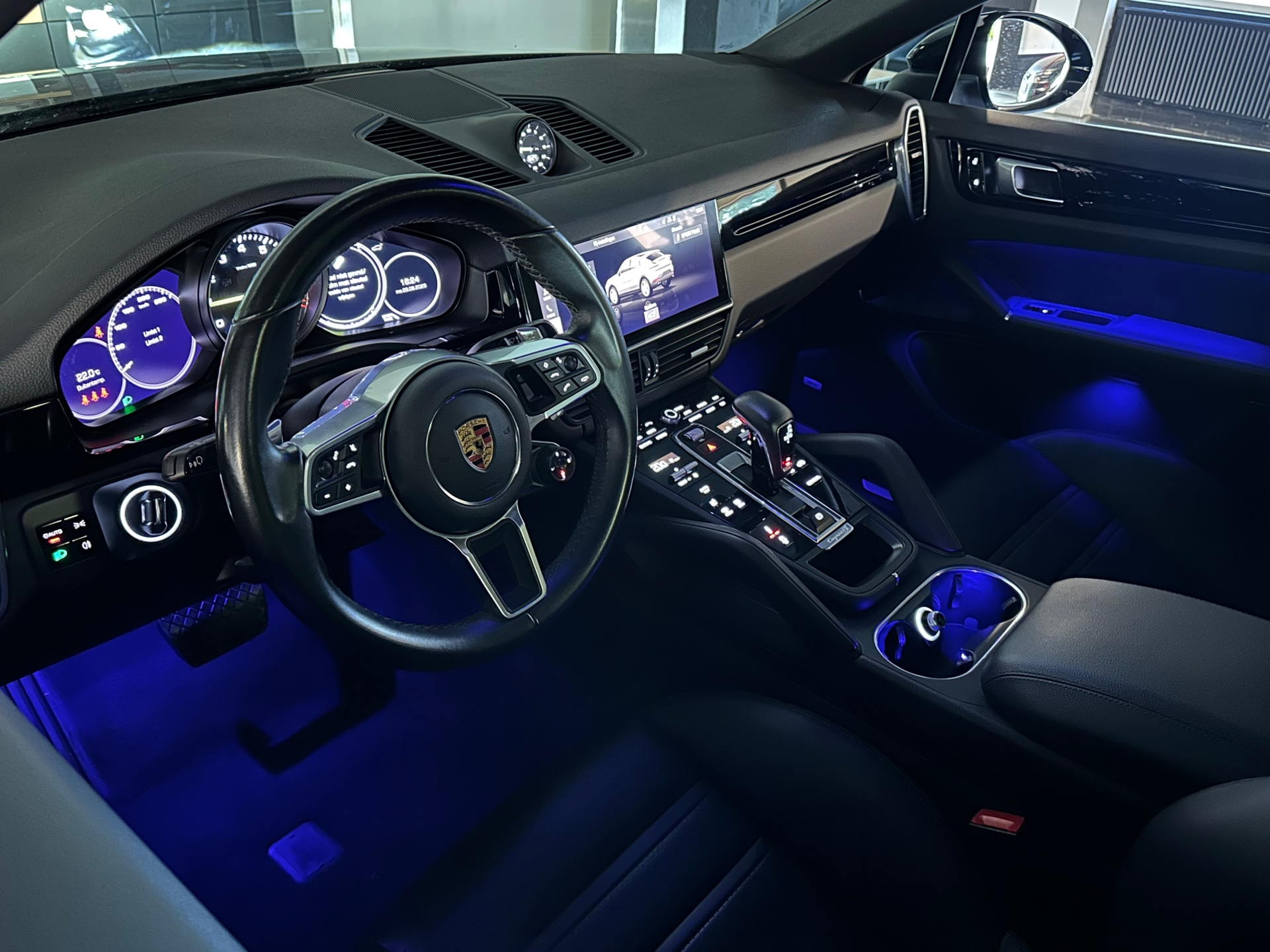 47975322-17.jpg